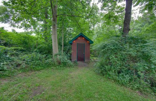 Tranquil Creekside Cabin in Dutch Country! - Foto 17