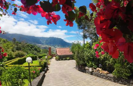 CASA PANORAMA SOL- NEW VILLA WITH HEATED SALTWATER POOL and FANTASTIC SEA VIEW - Foto 32