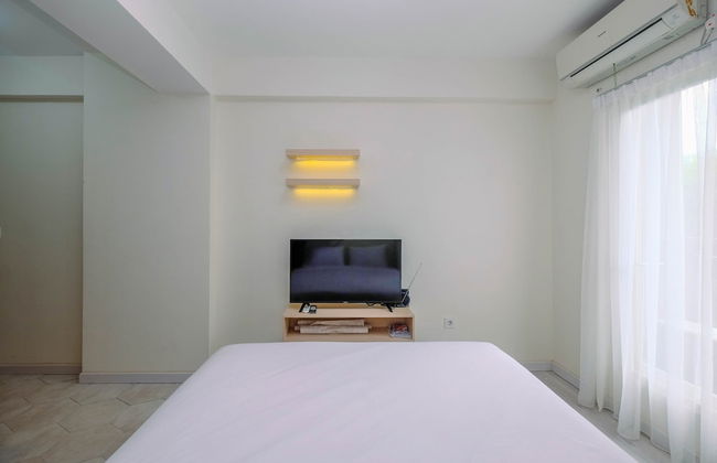 Graceful Studio Room At Podomoro Golf View Apartment By Travelio - Foto 12