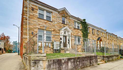 3 Mi to National Mall DC Apt with Fenced Yard - Foto 3