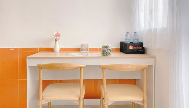 New Furnished And Comfy 2Br Menteng Square Apartment - Foto 4, Servicio de comidas en la habitación