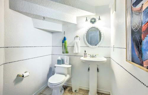 Beautiful Montgomery Home with Lakefront Deck! - Foto 24