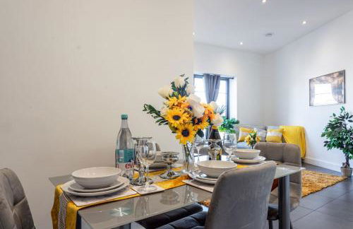 2 Bed Oasis London Flat-O2-Excel-Canary Wharf- Shops- Trains -Free Parking,Wifi 500mb & Flex Check In - Foto 1