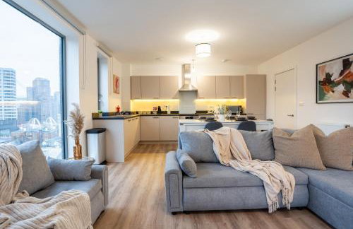 Central Wembley Stadium Luxe Stay with Pool Table - Foto 68