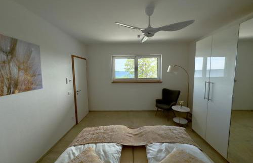 luxuriöse Villa Möwengeflüster - 220qm große Ferienwohnung für bis zu 8 Gästen mit Sauna direkt am Goitzschesee - Foto 30