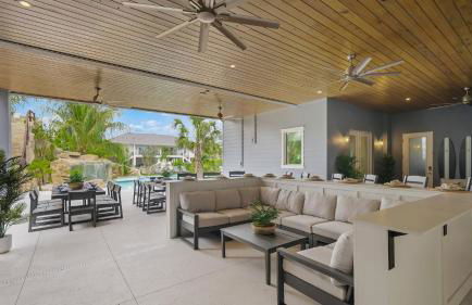 Maritime Manor - Foto 17