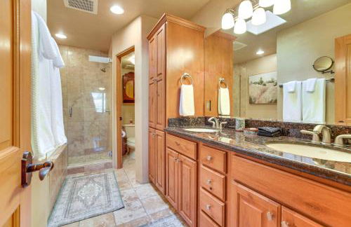 Walk to Santa Fe Plaza Condo with Kiva Fireplace! - Foto 11