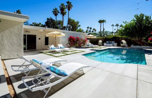 Monterey Manor Interior Designed Home Plus Pool - Photo 51
