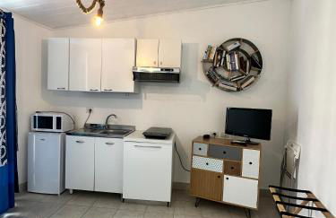 Dépendance - Foto 24