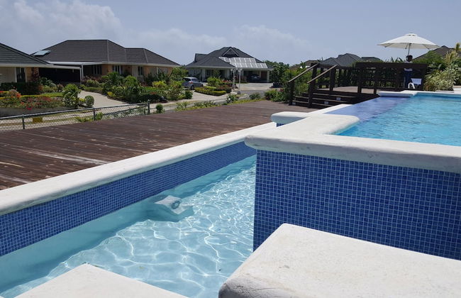 Ocho Rios Villa at Coolshade IV - Photo 42