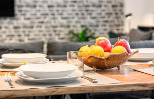 LIVINGLike-Apartment - Central & Spacious with Balkony & Garage, Coffee - 103m2 - Foto 14