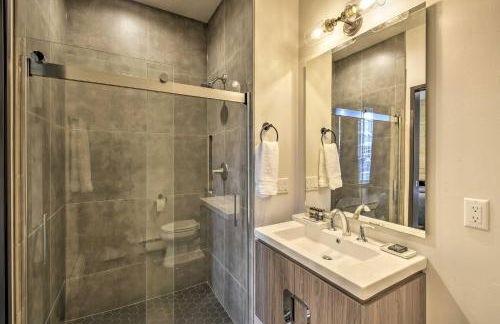 Elkhart Lake Townhome - 3 Mi to Road America! - Foto 14