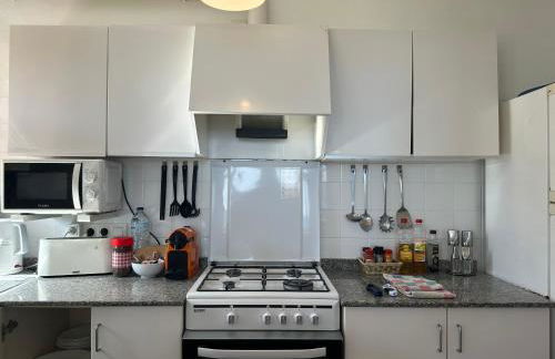 Apartamento con jardín a 11 metros de la playa. B1. - Foto 21