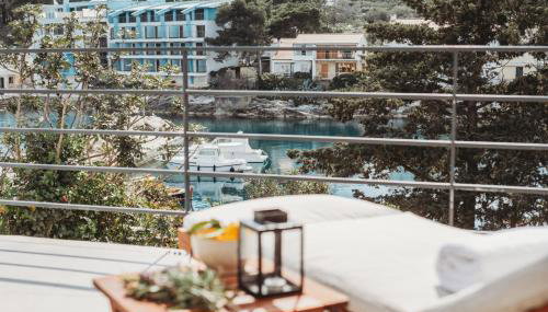 SOL luxury residence near the beach with shared heated pool - Foto 5