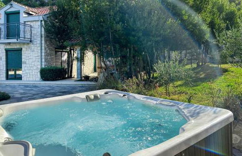 Amazing Home In Bijeli Vir - Foto 18