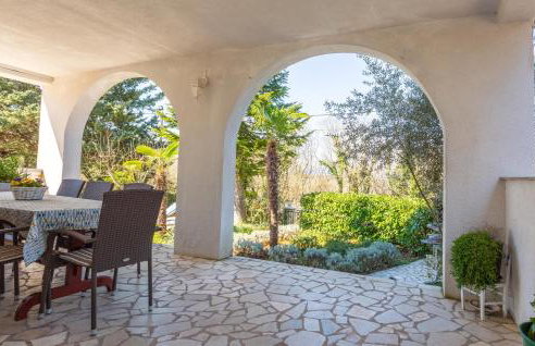 3 Bedroom Amazing Home In Malinska - Foto 14