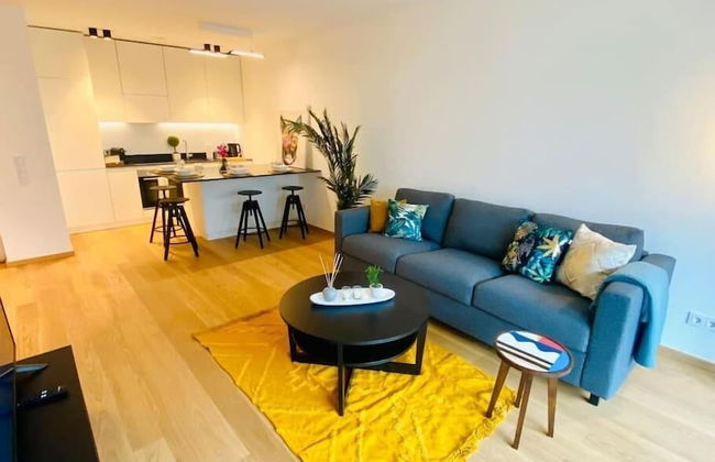 Luxury Brand New Flat w. Terrace&Parking - Photo 15