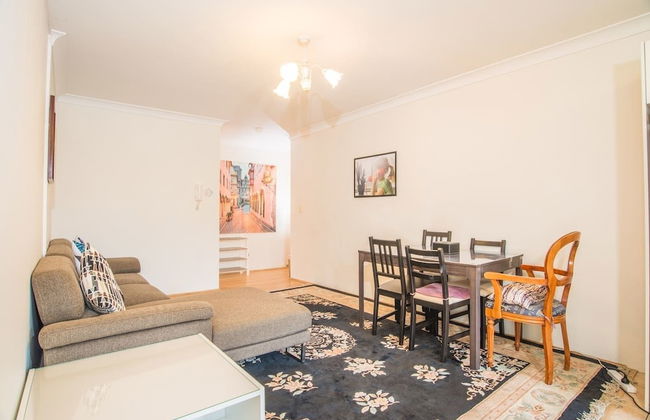 Spacious & Cozy Apartment In Heart Of Redfern - Foto 1