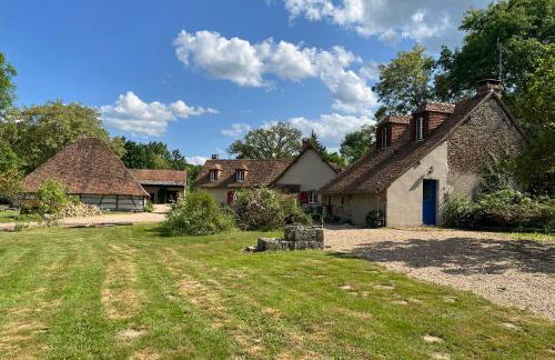 Beautiful Farmhouse - 1h40 South Paris - Foto 79