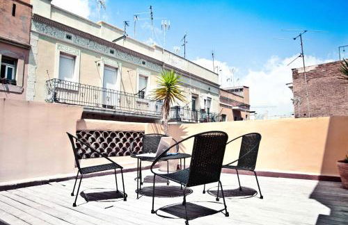 Barceloneta Suites Apartments Market - Photo 3