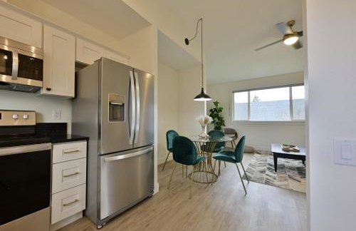 Modern Upstairs Loft - Newly Renovated! - Foto 14