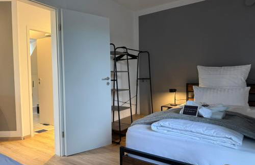 NOOQA Cologne - Comfort Riverside Home -160 qm, 2 Floors - Foto 28