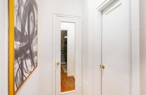 105-1G Park Ave Location studio best value Sleeps3 - Foto 9