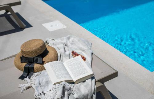 Sea Breeze & Nature villa, with heated pool and garden retreat - Foto 11