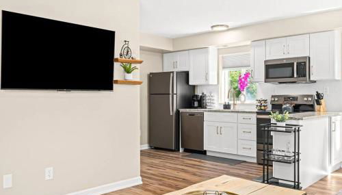 Spacious 1BR Flat, Workspace, King Bed - Foto 4