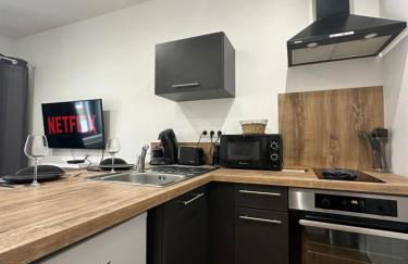 IMMEUBLE ST-PIERRE - GARE 10min - HORTILLONNAGES 5min - WIFI - TV HD - Foto 29