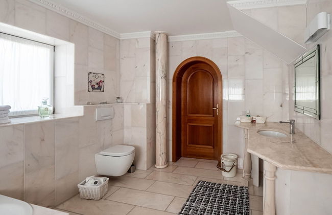 Luxurious Holiday Home With a Nice Private Garden - Foto 30