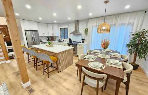 Luxury 4BR near Six Flags & Naval Base - Foto 35