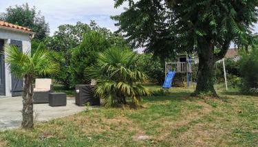 Villa Family Surf sur un terrain arborée et clos, calme et repos - Foto 4, Garden