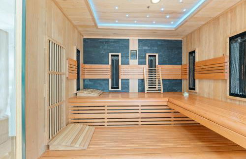 SeePanorama-Deluxe-Sauna-Massage-Garten-Tranpolin-Tischkicker-Tropical-BBQ-Parken - Foto 38