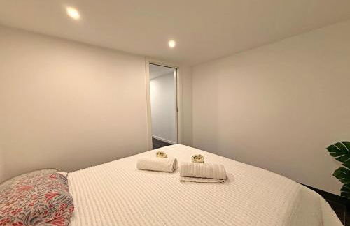 Riverfront House with Private Deck & Nature Views - Foto 13