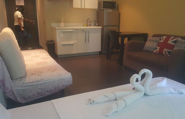 Happy Suites at Knightsbridge Res Makati - Photo 18