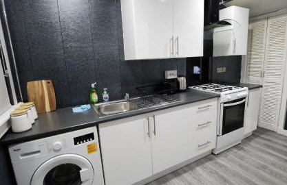 FM Homes & Apartments 3 Bedroom House Motherwell - Foto 11