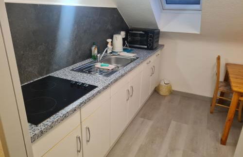 Oli-DGR, Monteurwohnung - Foto 11