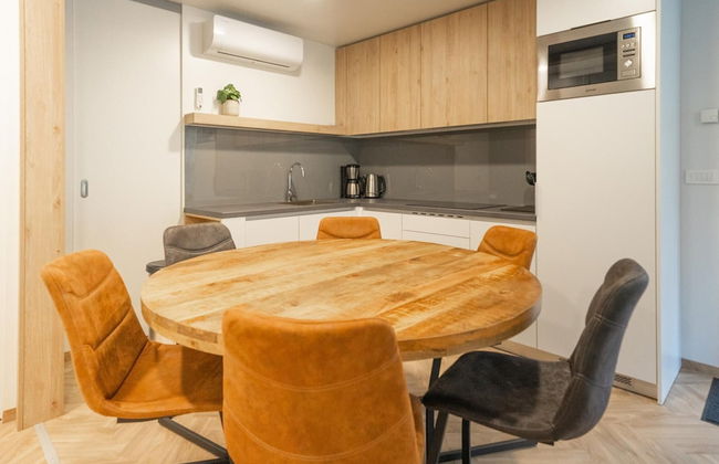 Chalet With air Conditioning on a Holiday Park - Foto 14