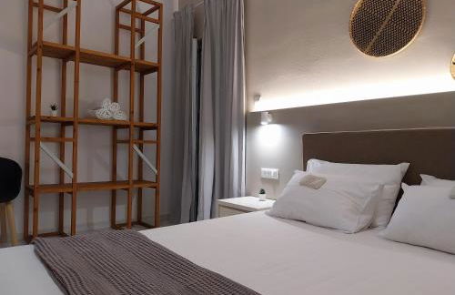 Galini Rooms & Apartments Syros - Photo 31