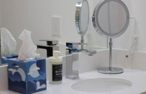 Unit 6 Studio with Queen plus Sofa Bed in the heart of DC - Foto 12