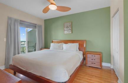 Crystal Palms Treasure Island Retreat Steps from the Beach - Photo 14