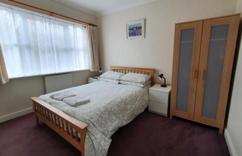 Friars Walk houses with 2 bedrooms, 2 bathrooms, fast Wi-Fi and private parking - Photo 47