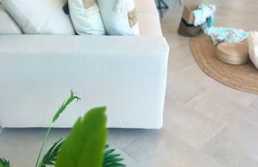 Amber Skies Seafront Retreat - Photo 39