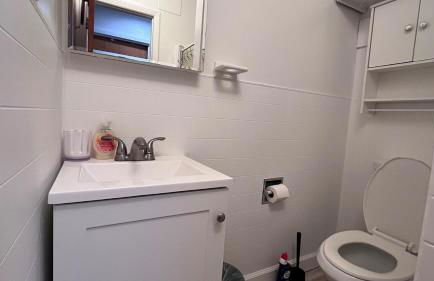 Two Story Pool home - walk to beach - Foto 8