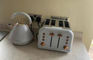 Cosy small cottage in Wirral Merseyside with kitchen - Foto 15