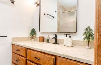 Lovely Home in Pollock Pines with Hot Tub - Foto 3