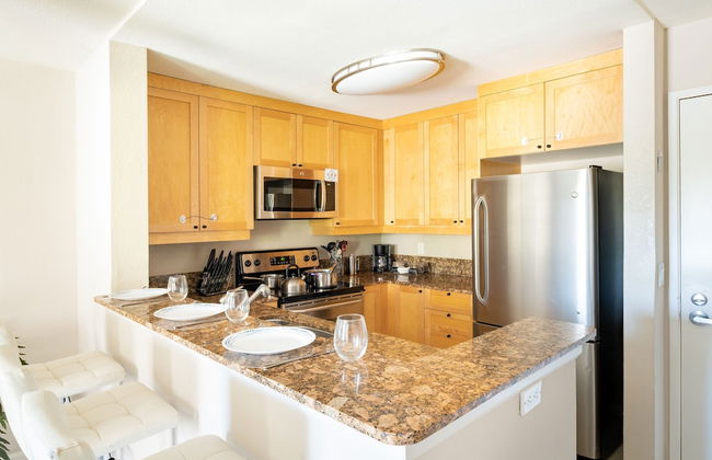 La Jolla UTC 42 - Photo 12