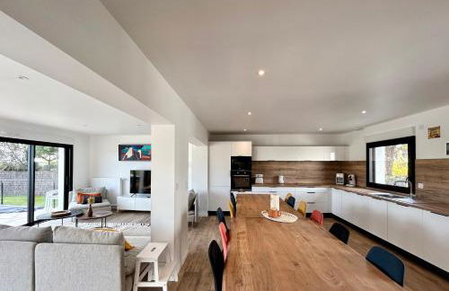 Superbe Villa à 200m de la plage tout confort avec piscine chauffée, couverte et spa - Foto 54