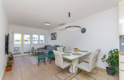 Modern living apartment Airy - Photo 2